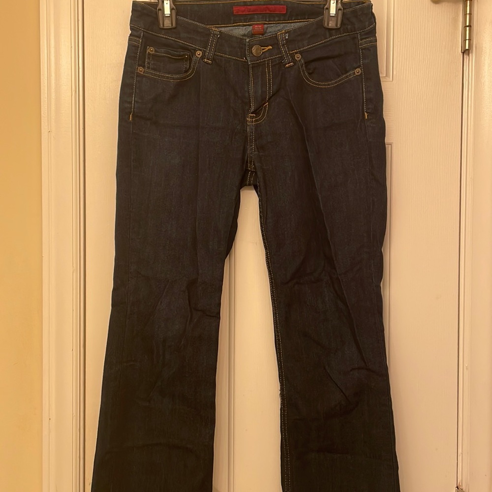 Banana Republic size 6P Boot cut jeans.